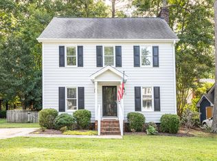 7012 Sandringham Dr, Raleigh, NC 27613