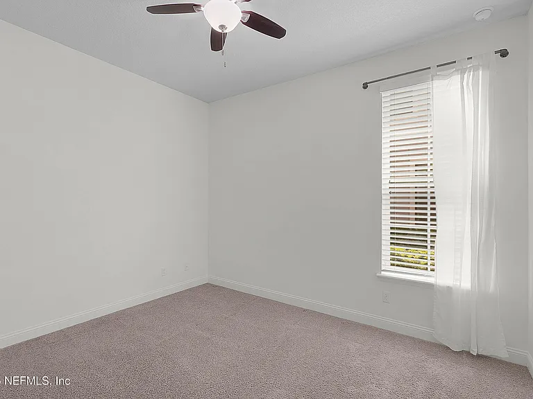 128 Payasada Oaks Trl — Photo 35