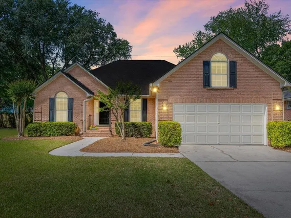 1287 Deep Water Dr, Mount Pleasant, SC 29464