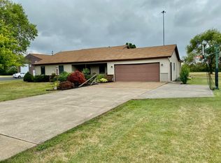 4816 E Bayshore Rd, Pt Clinton, OH 43452