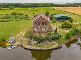 8505 E 1300th Ave, Newton, IL 62448