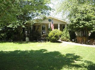 109 Sierra Ln, Hilham, TN 38568