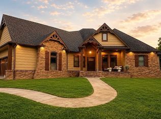 101 Quanah Rd, Fort Gibson, OK 74434