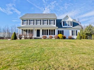 53 Bailey Dr, Westfield, MA 01085