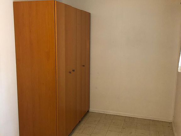 5th image of 13918 14th Pl W
