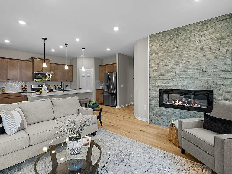 5669 White Pine Ln — Photo 12
