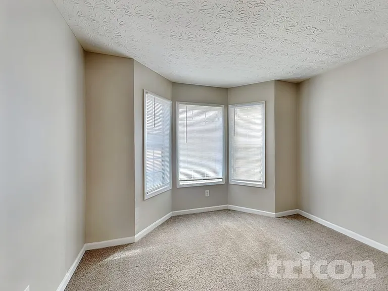 235 Red Maple Dr — Photo 21
