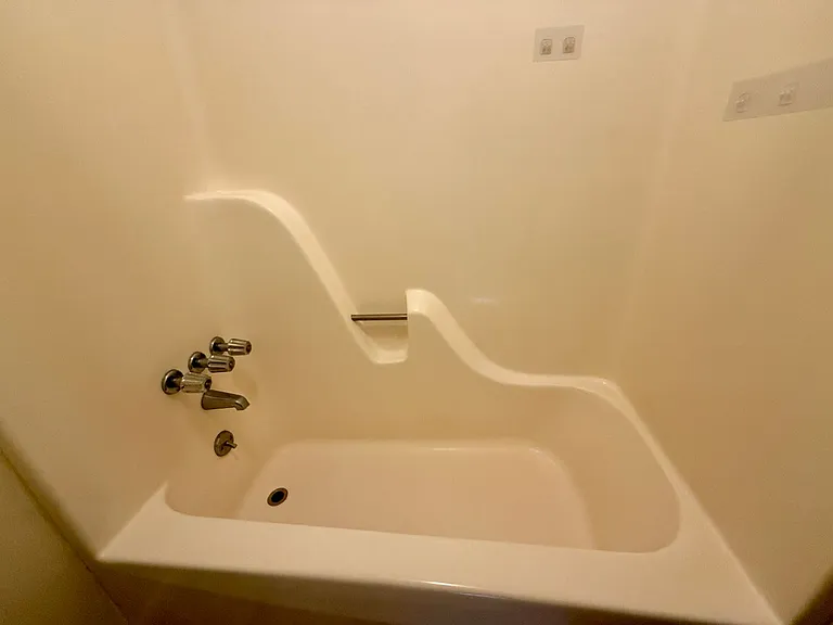 319 Harvest Dr — Photo 24