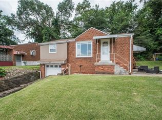 140 Glencoe Dr, West Mifflin, PA 15122