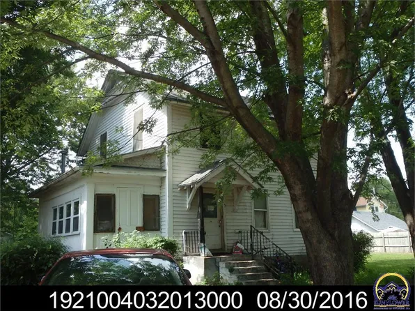 715 Exchange St, Emporia, KS 66801