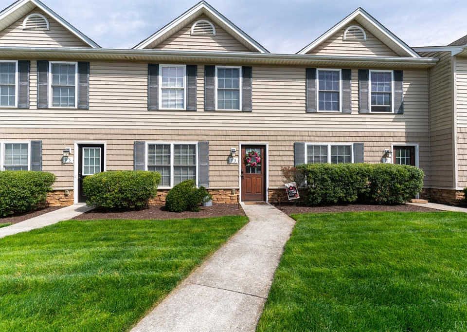 1st image of 93 Tavern Cir