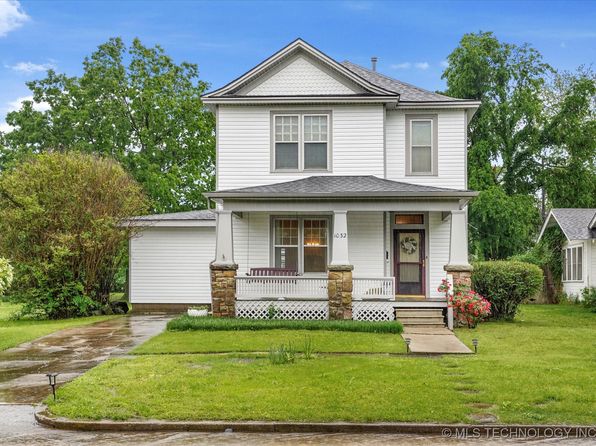 1032 E McLeod Ave, Sapulpa, OK 74066