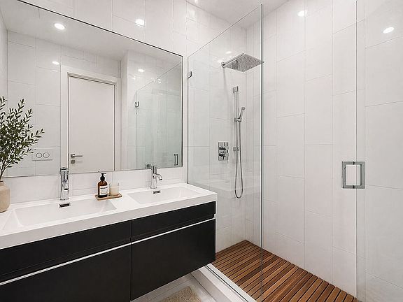 5th image of 161 Dupont St Unit Penthouse
