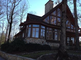 19 Cliff Dalrymple Rd, Franklin, NC 28734