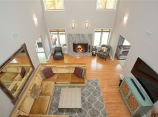 1 Quarry Dr, New City, NY 10956