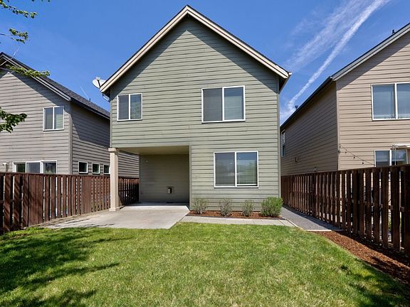 2nd image of 19557 Salmonberry Ct