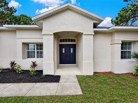 4th image of 8 BUTTONWOOD PLACE