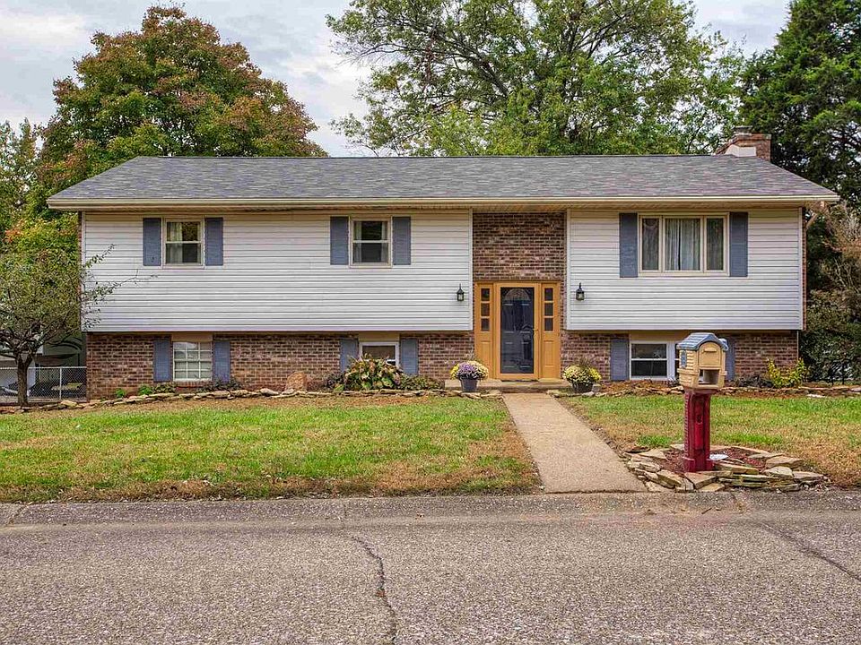 1st image of 7699 Marywood Dr