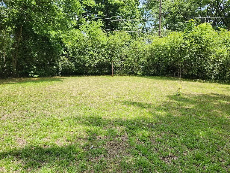 9401 Hollaman Cir — Photo 10