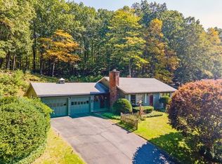 35 Lillian St, Greenfield, MA 01301