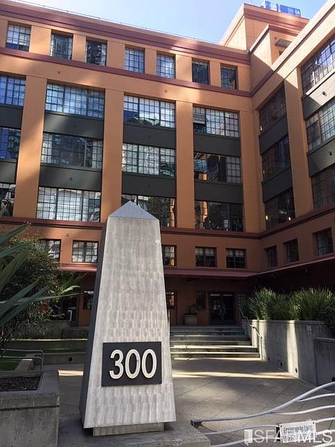 1st image of 300 Beale St APT 316
