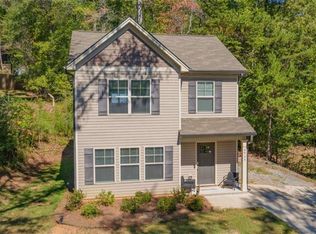 6935 Crystal Cove Trl, Gainesville, GA 30506