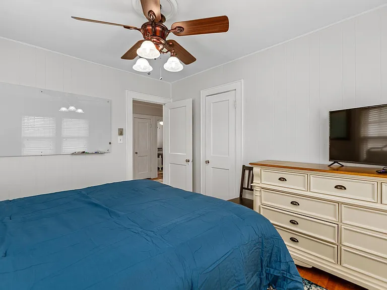 425 N Bluff Ave — Photo 19