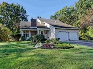 20 Montgomery Way, Clifton Park, NY 12065