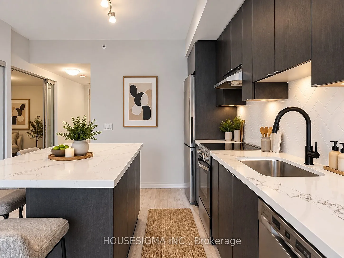 2 bed, $2,800 — Photo 2