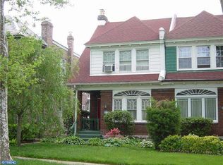 1060 Allengrove St, Philadelphia, PA 19124