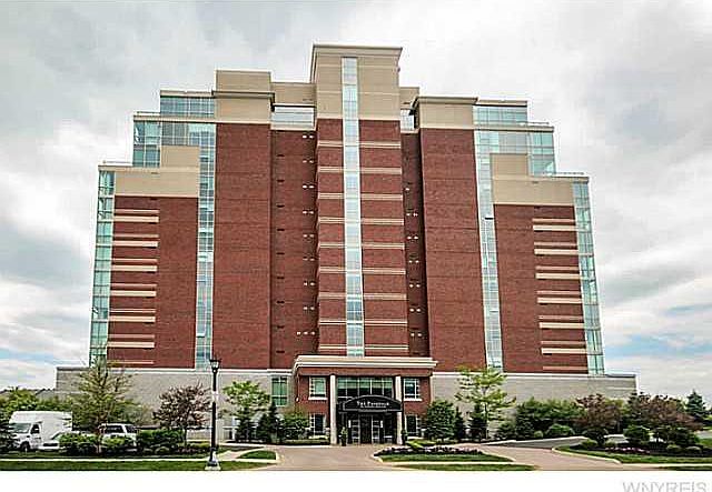 1st image of 132 Lakefront Blvd