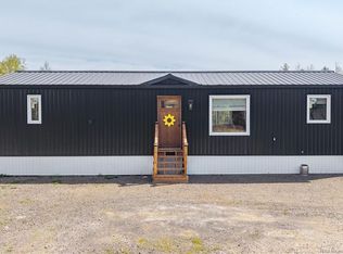 86 Hayman Ave, Saint Stephen, NB E3L 5E4