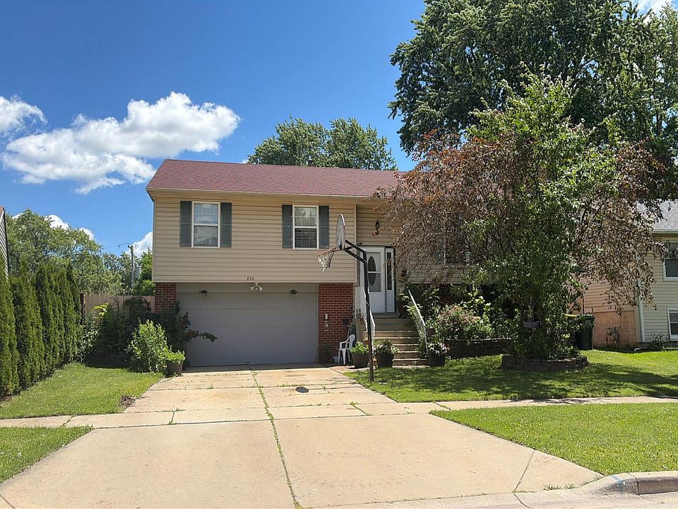 1st image of 832 Sumac Dr