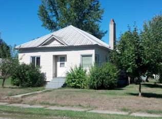 500 W 3rd St, Newport, WA 99156
