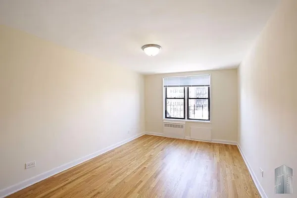Rented by Skyline Group Real Estate | media 3