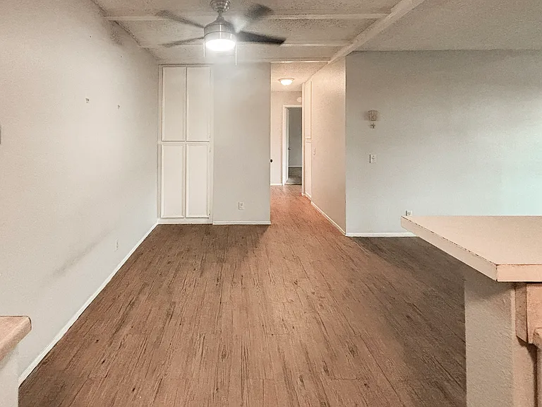 389 S Lincoln Ave #11 — Photo 5