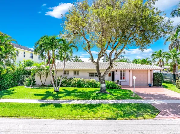 2710 NE 48th Court, Lighthouse Point, FL 33064