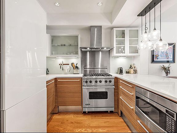 3rd image of 62 E 1st St APT 3N