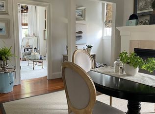 67 Perry St APT 4, Newport, RI 02840
