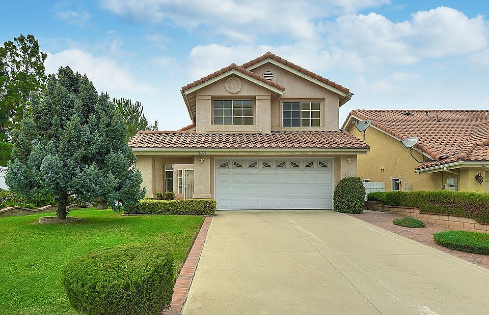 1st image of 11012 Golden Hills Dr