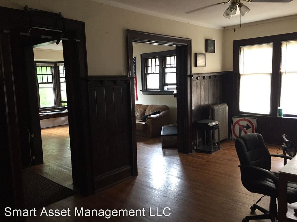 1st image of 1864 N Cambridge Ave #2