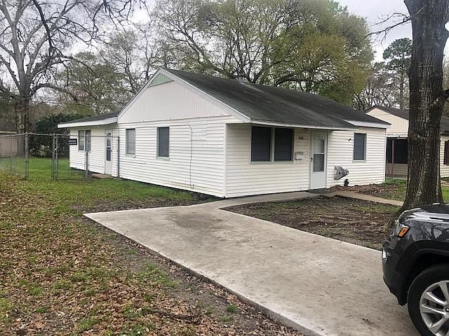 1st image of 1720 9th Ave