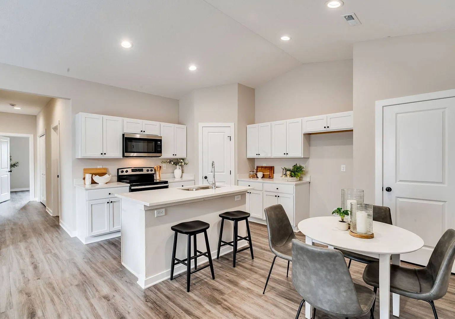 Area151 Alex Plan — Photo 2