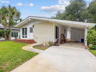 5713 Springs Ave., Myrtle Beach, SC, 29577