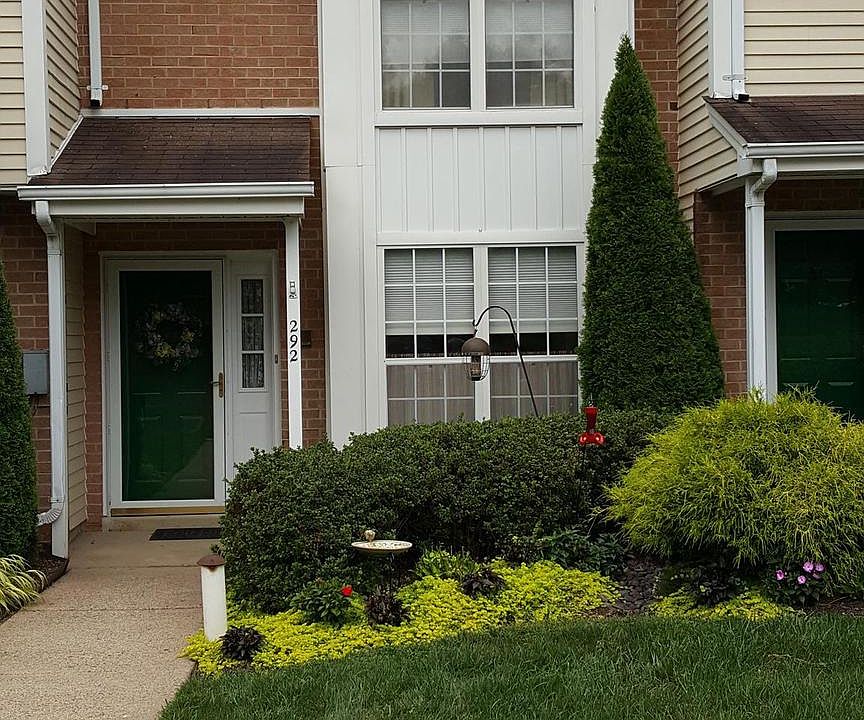 1st image of 292 Leedom Way #78