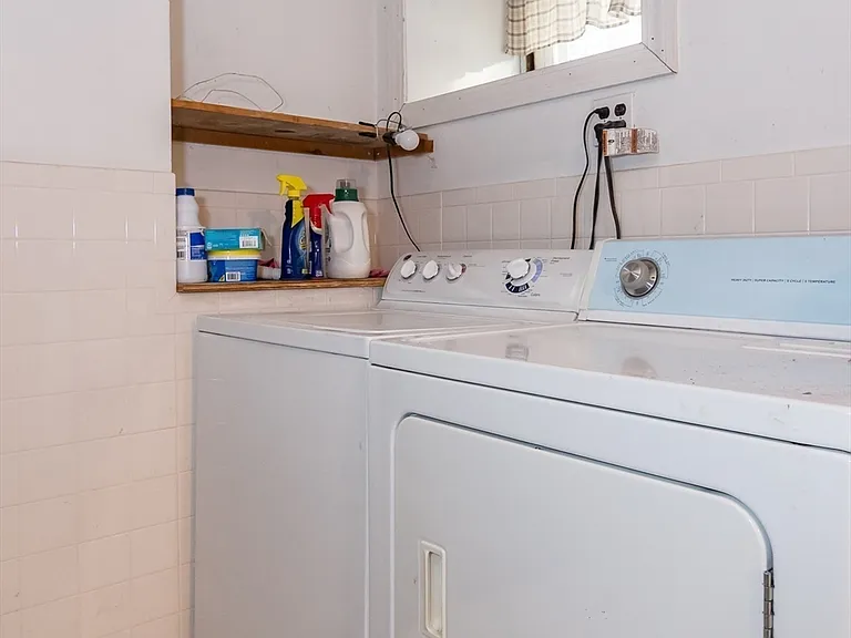 59 Montcalm Ave #1 — Photo 8