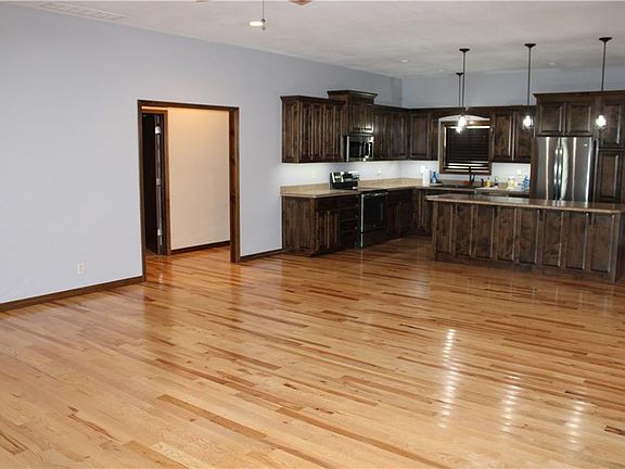 2nd image of 455 E South St #7