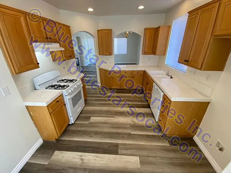 14547 Scottsdale Cir — Photo 2