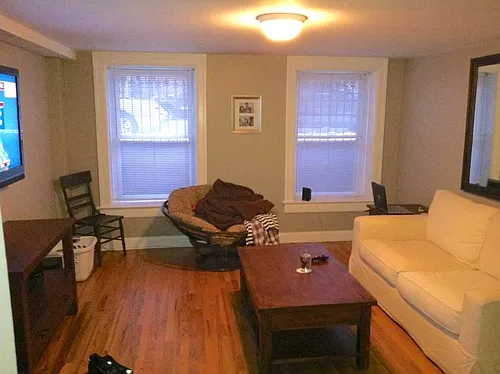 2545 N Seminary Ave #GF Photo 1