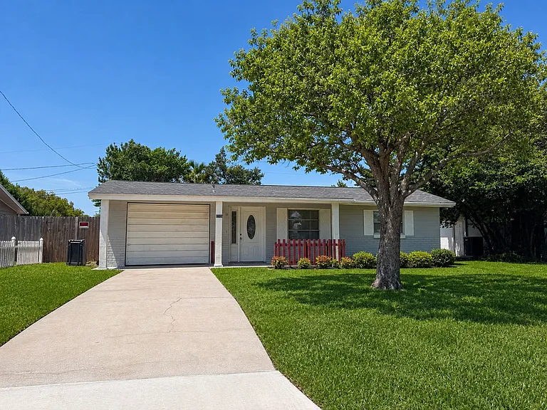 5023 Galaxy Dr — Photo 1